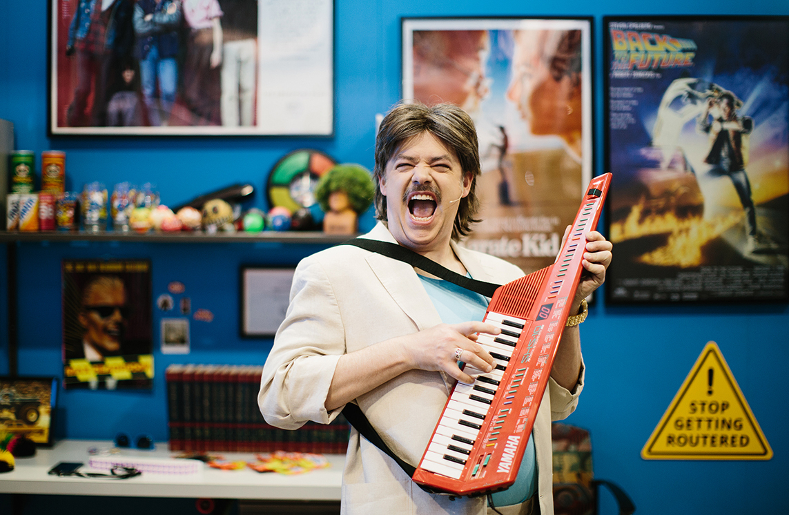 022 Silverpeak Tradeshow Wayne Keytar